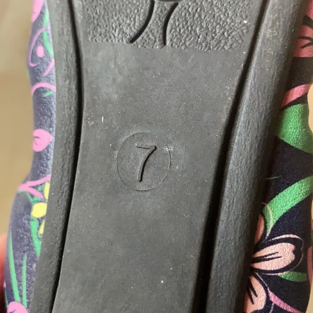 Serra Memory Foam Floral Ballet Flats - Picture 10 of 10